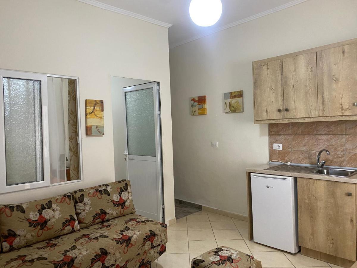 Vila Xhani * Sarandë