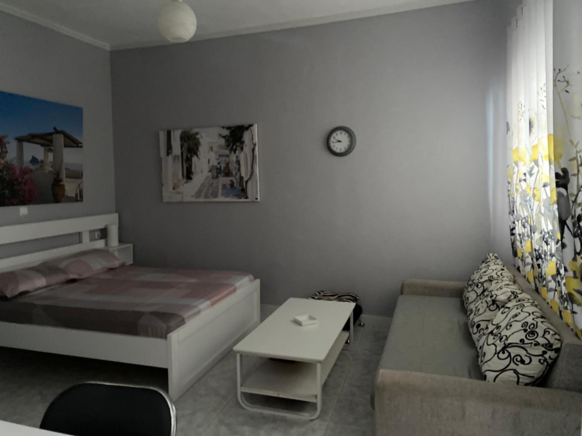 Apartamento Vila Xhani *