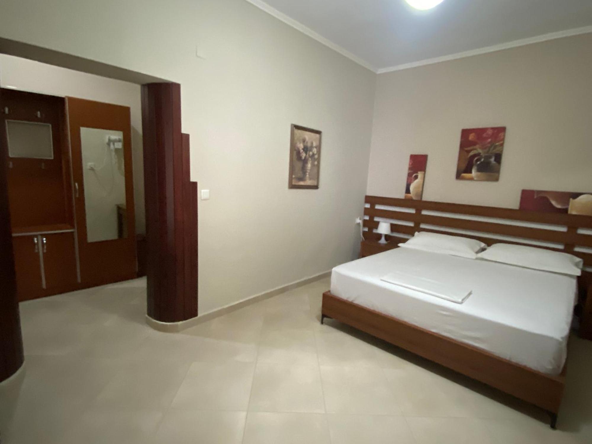 Apartamento Vila Xhani